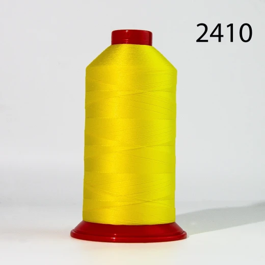 Нитка POLYART(ПОЛИАРТ) 40/30/20 колір 2410 жовтий , для пошиття чохлів на автомобільні сидіння і кермо